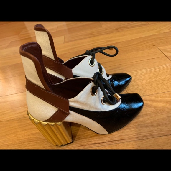 Dior Tricolour Patent Leather & Canvas Lace - Picture 7 of 7